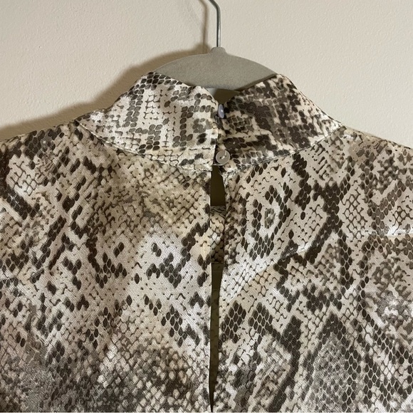 Rails NWT Yolie Top in Desert Snake Medium - Picture 8 of 10